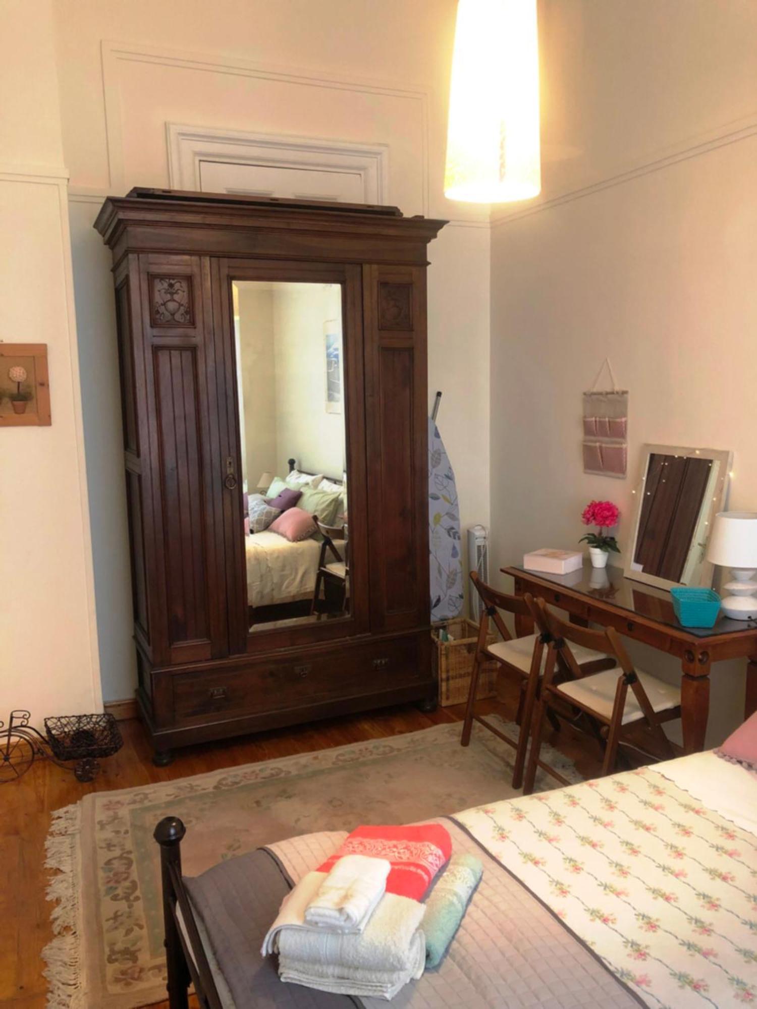 Апартаменты в Экзархия — 80 кв. м., спальни: 3, собственных ванных: 1 Афины Экстерьер фото